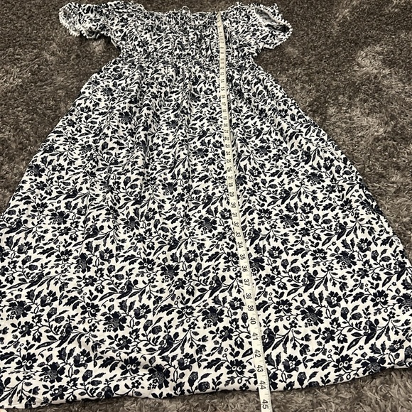 Kindred | Navy and White Floral Maxi Dress size Petite Large - Picture 12 of 13
